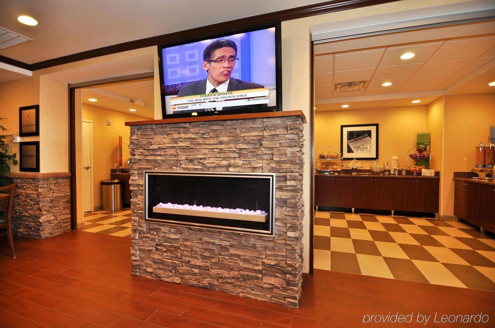 Hampton Inn Alamosa Beltér fotó